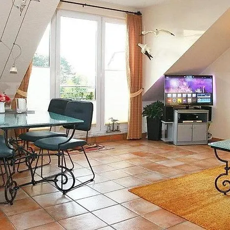 Stettiner Str 41-43 Whg 1 דירה Grömitz